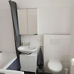 Apartment With Terrace And Parking Space Linz