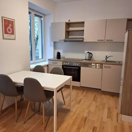 Apartment With Terrace And Parking Space *